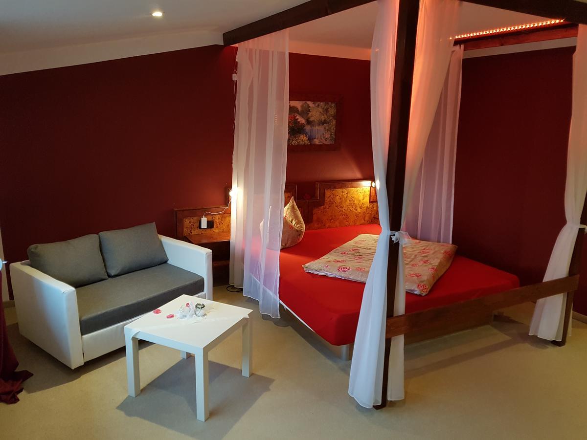 Landhotel Trampe المظهر الخارجي الصورة